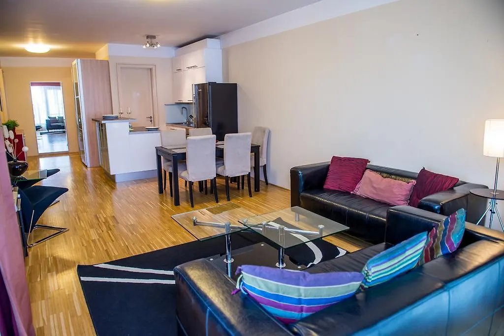 River Diamond Luxury Apartments Prag