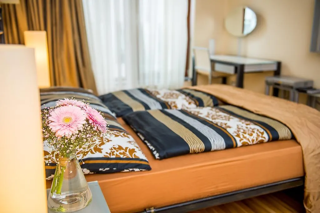 River Diamond Luxury Apartments Prag