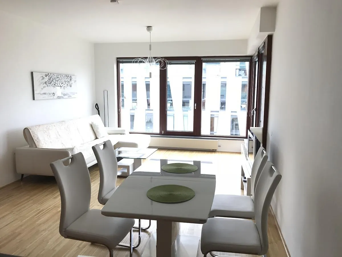 River Diamond Luxury Apartments Prag Tjekkiet